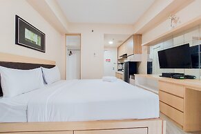 Cozy And Simply Studio Apartment At Urban Heights Residences