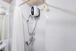 Cozy And Simply Studio Apartment At Urban Heights Residences