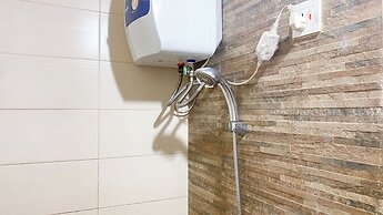 Comfortable 1Br At Sky Terrace Apartment