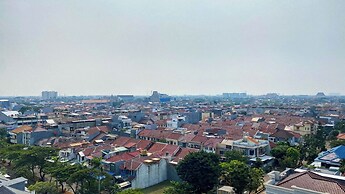 Comfortable 1Br At Sky Terrace Apartment