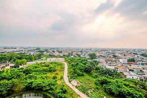 Strategic And Nice Studio At Gateway Park Lrt City Bekasi Apartment