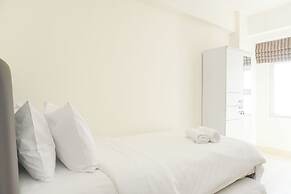 Minimalist And Homey Studio Green Bay Pluit Apartment