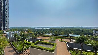 Cozy Stay Studio At Gold Coast Apartment