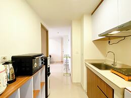 Spacious And Comfy 2Br With Extra Room At Meikarta Apartment