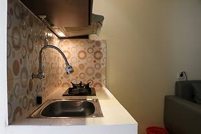 Best Strategic 2Br Apartment At Green Palm Residence