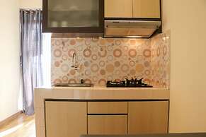 Best Strategic 2Br Apartment At Green Palm Residence