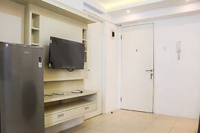 Comfort And Modern 2Br At Bassura City Apartment