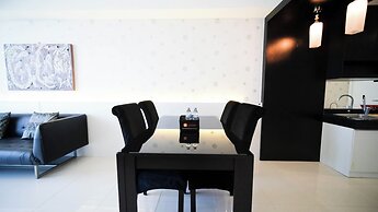 Spacious And Strategic 2Br Apartment At Trillium Residence