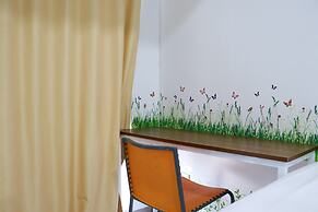 Affordable Price And Homey Studio Tokyo Riverside Pik 2 Apartment