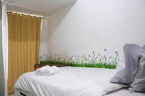 Affordable Price And Homey Studio Tokyo Riverside Pik 2 Apartment