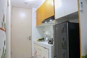 Affordable Price And Homey Studio Tokyo Riverside Pik 2 Apartment