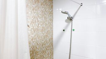 Tidy And Cozy 2Br Apartment At Royal Olive Residence