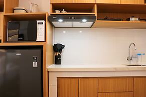 Comfy And Tidy Studio At Tokyo Riverside Apartment Pik 2