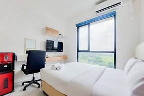 Homey And Cozy Studio Sky House Alam Sutera Apartment