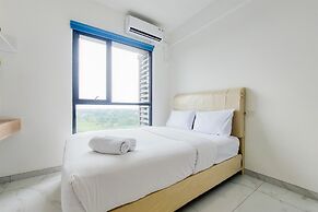 Homey And Cozy Studio Sky House Alam Sutera Apartment