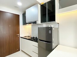 Best Deal And Cozy Studio Room Transpark Cibubur Apartment