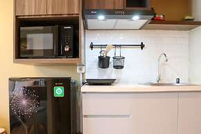 Simply Look Studio Room Gateway Park Lrt City Bekasi Apartment