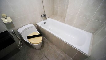 Good Location And Spacious 3Br Apartment At Trillium Residence