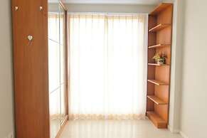 Great Deal 2Br At Apartment Parahyangan Residence