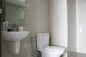 Spacious And Comfy 3Br Ciputra International Apartment