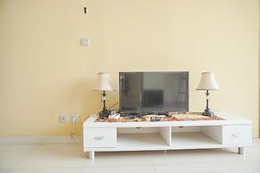 Homey And Nice 2Br At City Home Gading Riverview (Moi) Apartment