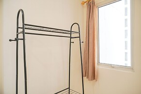 Homey And Nice 2Br At City Home Gading Riverview (Moi) Apartment