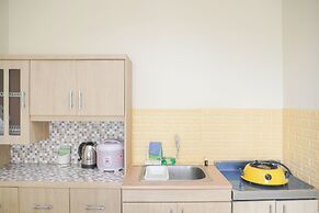 Homey And Nice 2Br At City Home Gading Riverview (Moi) Apartment