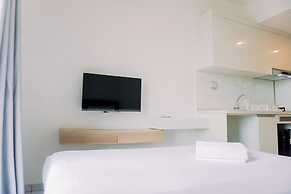 Warm And Simply Studio Room Sky House Alam Sutera Apartment