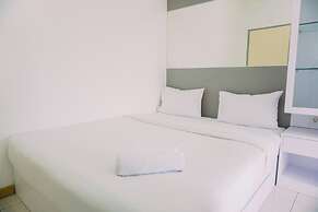 Scenic And Homey 2Br Apartment M-Town Residence Near Mall