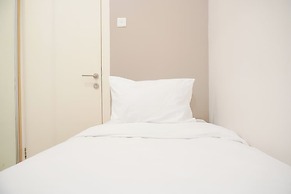 Nice And Modern 2Br At Green Pramuka City Apartment