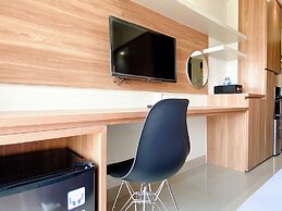 Minimalist And Homey Studio Apartment At Mustika Golf Residence