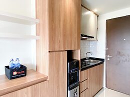 Minimalist And Homey Studio Apartment At Mustika Golf Residence