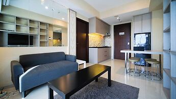 Modern And Cozy 1Br At Grand Sungkono Lagoon Apartment