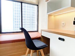 Simply Design Studio Room Pollux Chadstone Apartment