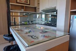 Spacious and Combine 3Br At The Edge Bandung Apartment