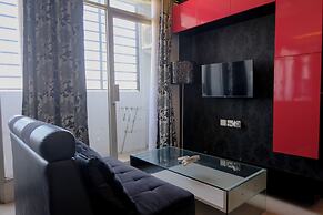 Spacious and Combine 3Br At The Edge Bandung Apartment