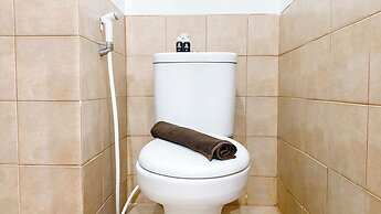 Cozy Stay 1Br At Green Pramuka City Apartment