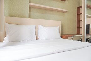 Cozy Stay 1Br At Green Pramuka City Apartment