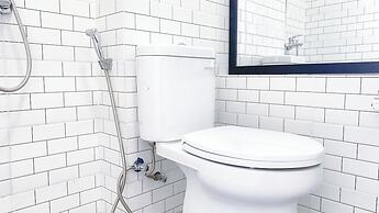 Strategic And Homey Studio Bassura City Apartment Near Mall