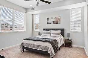 Southern Comfort 2 Bedroom Condo