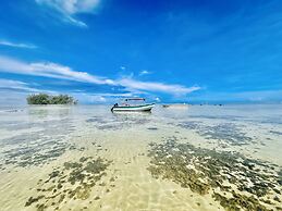 Niu Beach Hotel Moorea