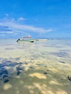 Niu Beach Hotel Moorea