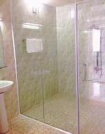 Noibai Luxury Homestay AAG