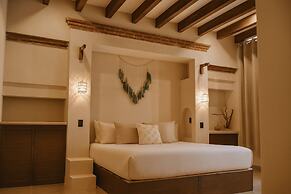 Enigmatic Hotel Experience