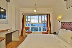 Hillcrest Resort by DLS Hotels