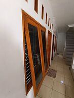 SPOT ON 92532 Penginapan Hj Lilis Syariah