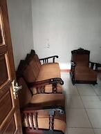 SPOT ON 92532 Penginapan Hj Lilis Syariah