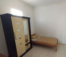 SPOT ON 92532 Penginapan Hj Lilis Syariah