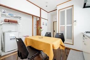 Chelsea Hatsudai 201