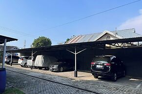 Channes Guest House Syariah